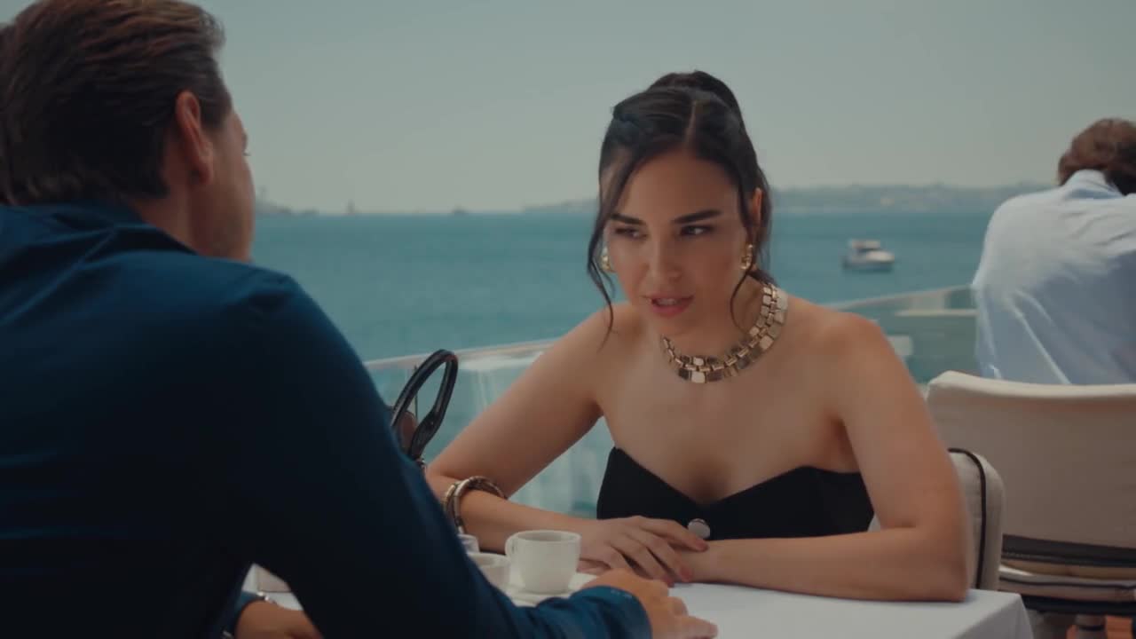 Кадры из сериала Мой дом (2019)