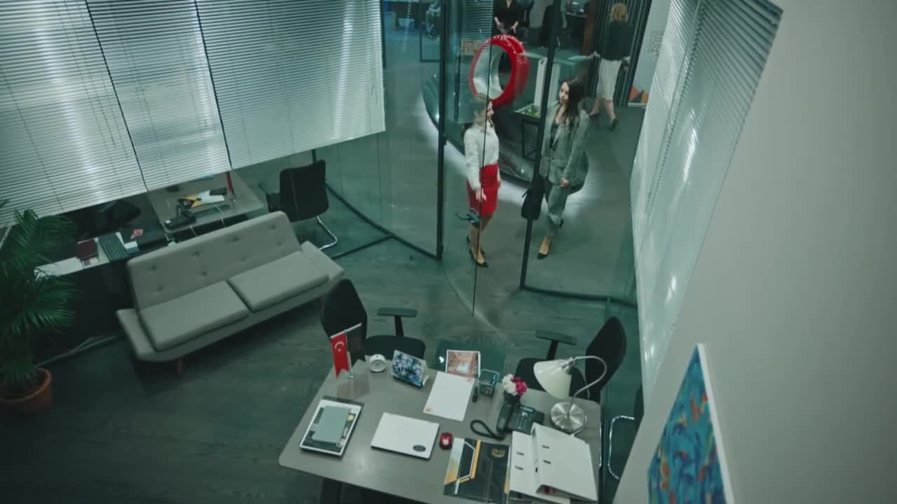 Кадры из сериала Стужа 6 серия 1 сезон (2020)