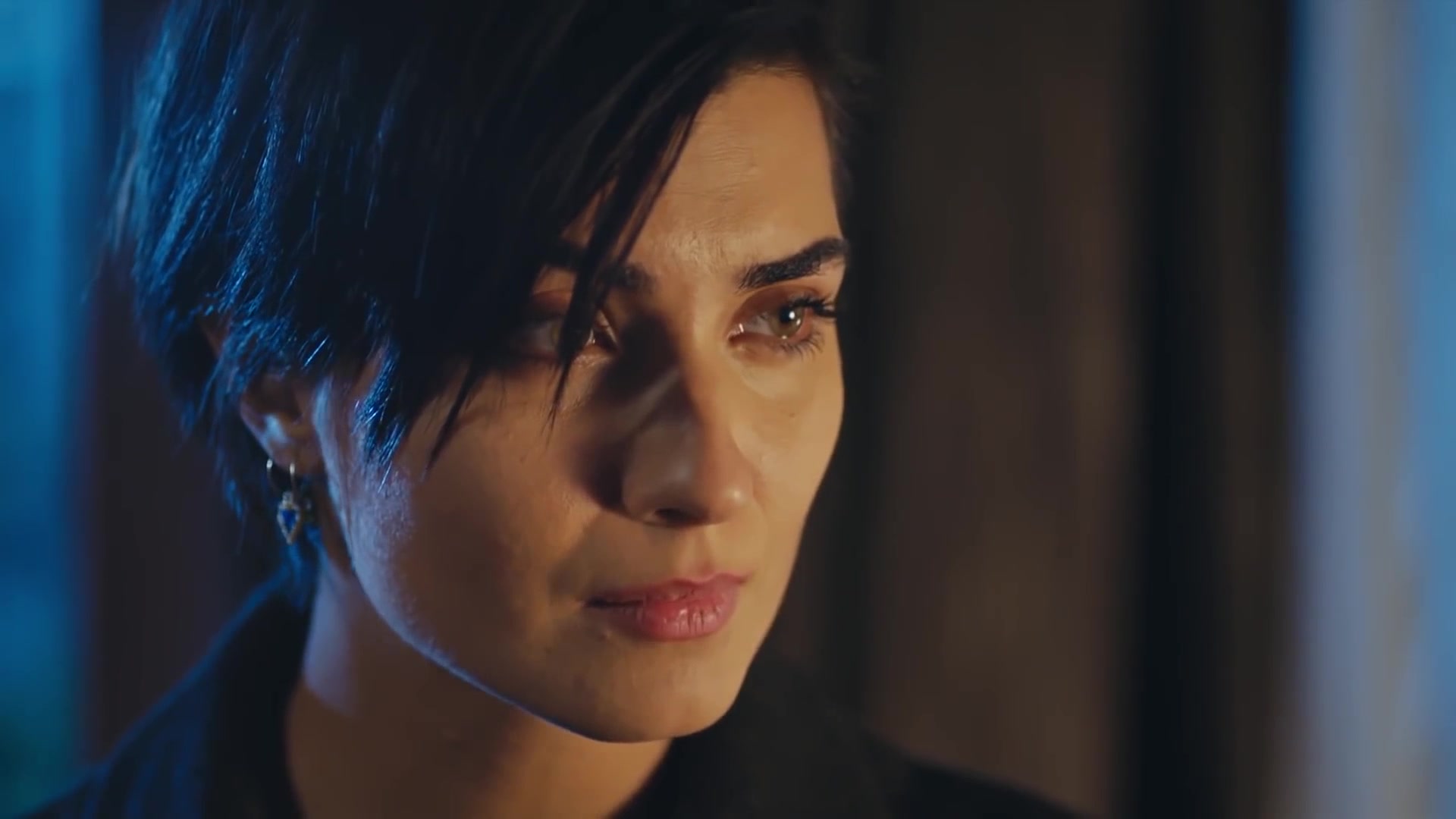 Кадры из сериала Отважный и красавица 24 серия 1 сезон (2016)