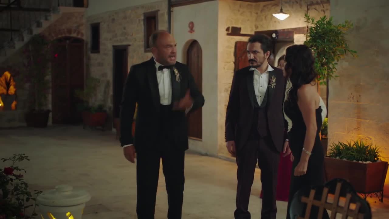 Кадры из сериала Сердечная рана 4 серия 1 сезон (2021)