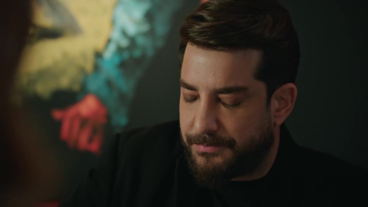 Кадры из сериала Девушка за стеклом 24 серия 3 сезон (2021)