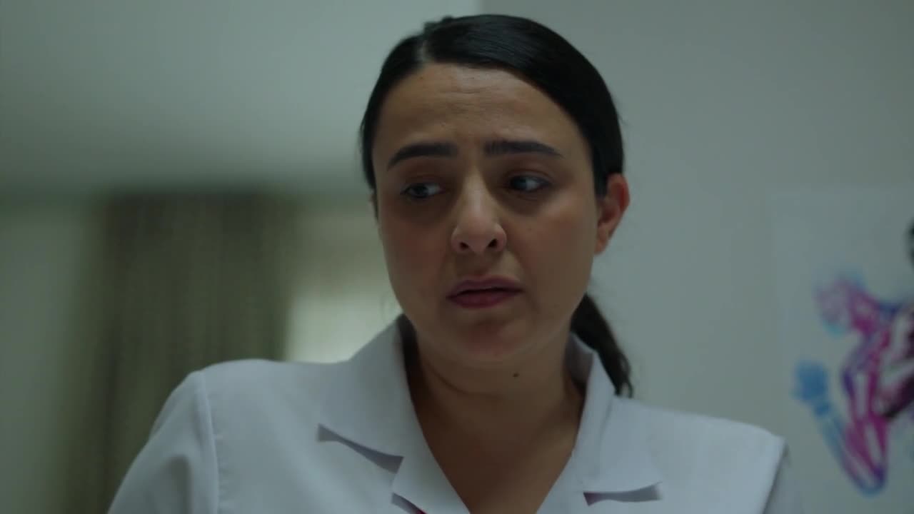 Кадры из сериала Азизе 5 серия 1 сезон (2019)