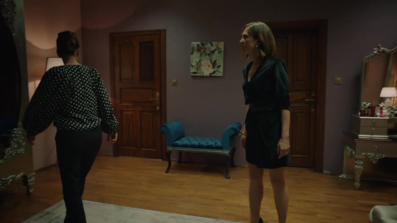 Кадры из сериала Азизе 12 серия 1 сезон (2019)
